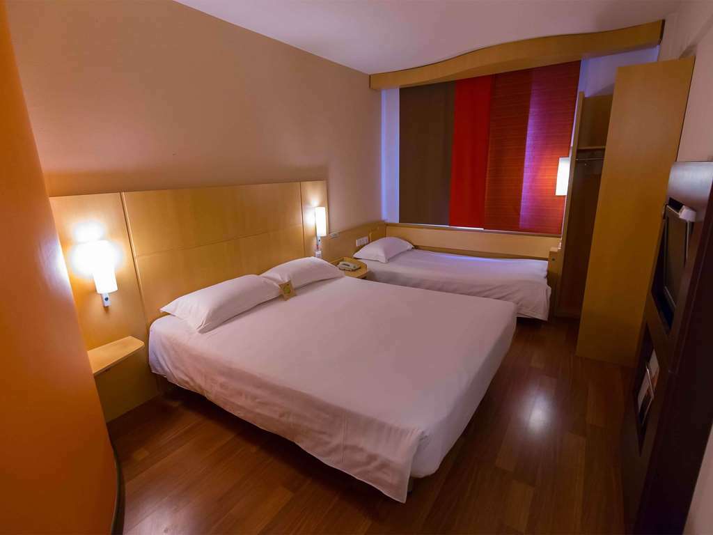 Hotel Ibis Shenyang Tiexi Zimmer foto